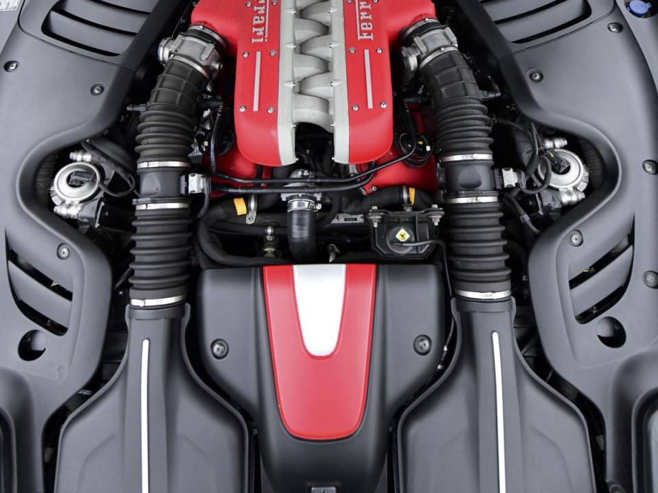 Imagen 18/50 de Ferrari FF (2012)