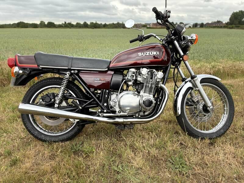 Image 1/21 of Suzuki GS 750 (1978)