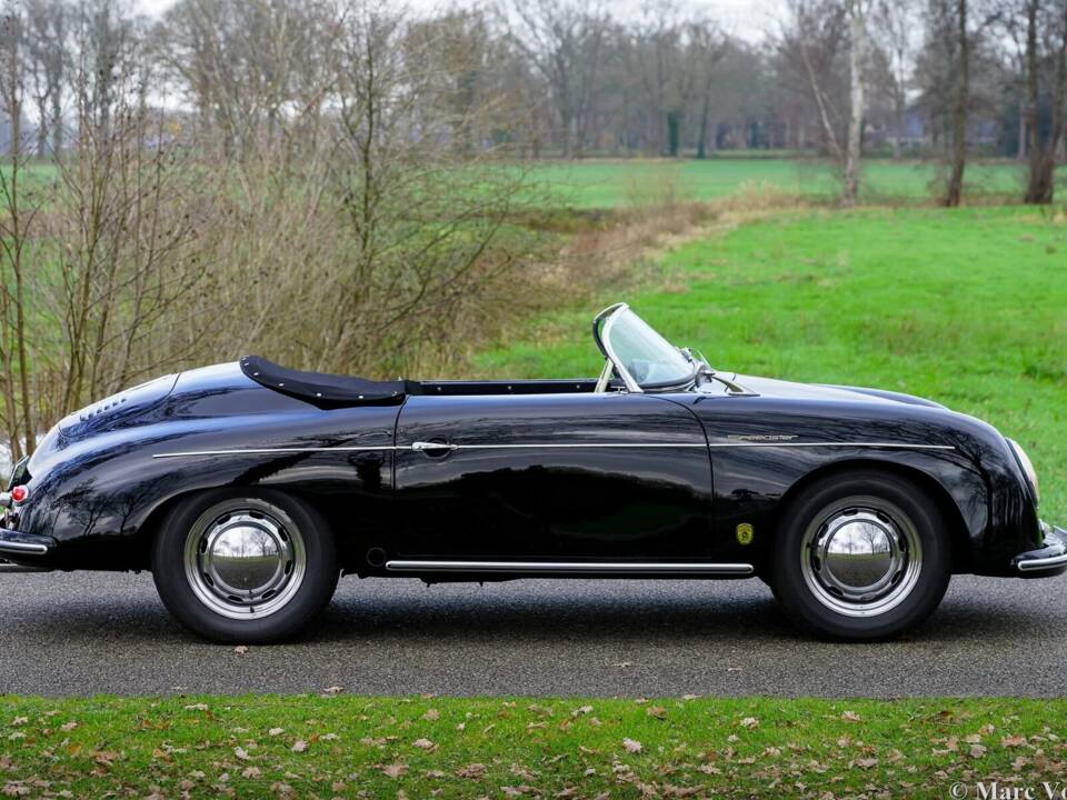 Image 22/49 of Porsche 356 C 1600 (1965)