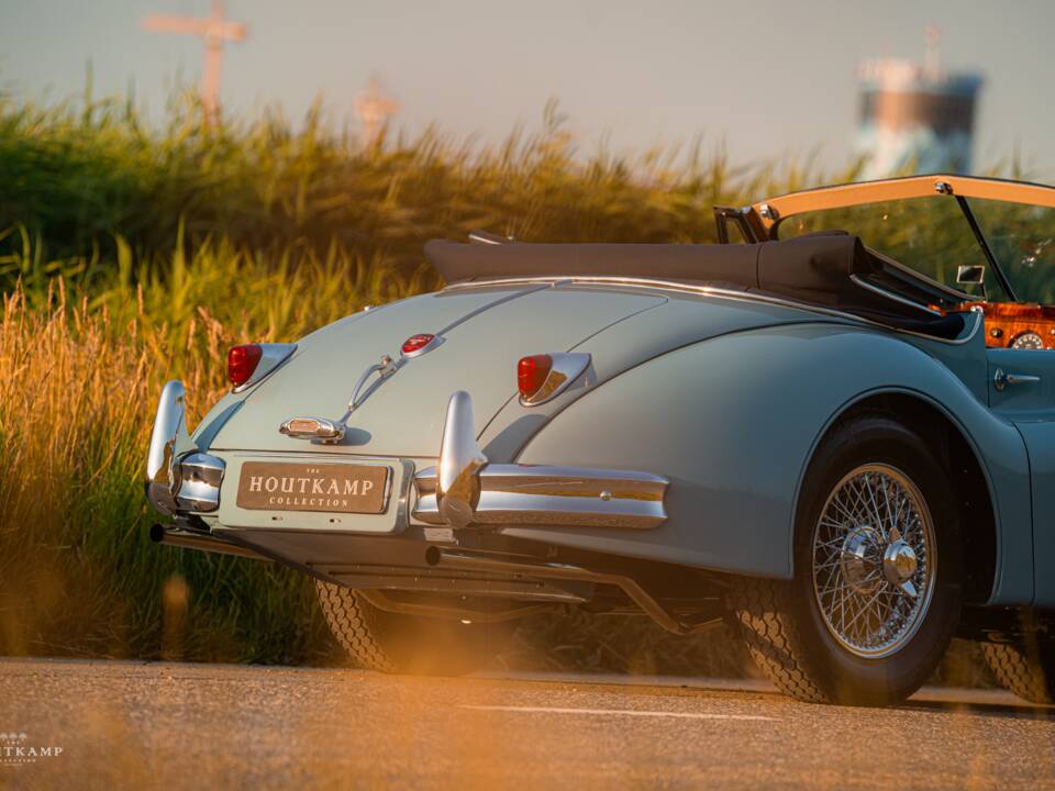 Imagen 10/22 de Jaguar XK 140 SE DHC (1955)