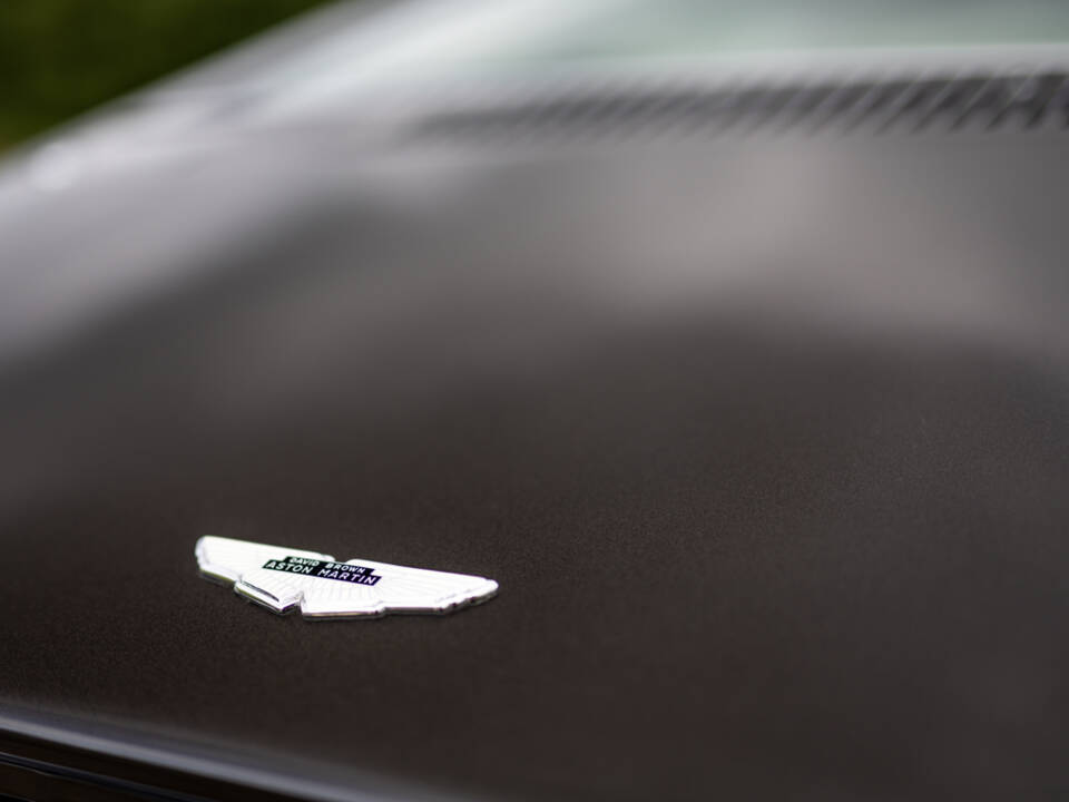 Bild 43/50 von Aston Martin DBS V8 (1971)