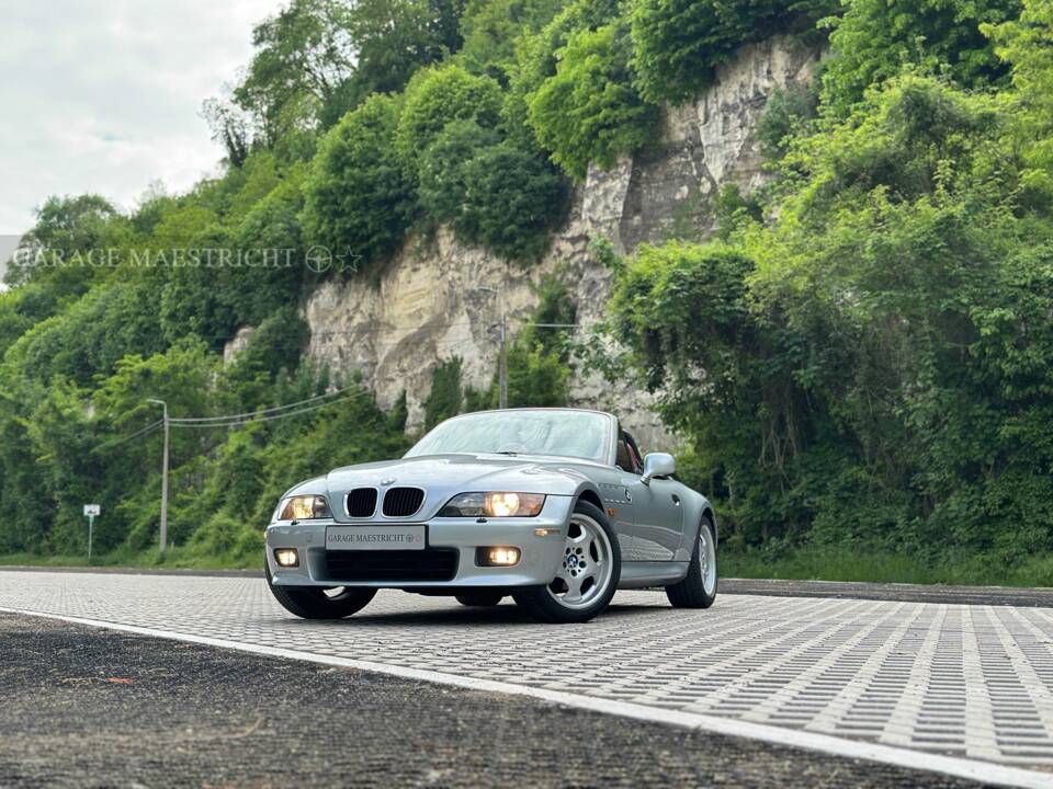 Afbeelding 88/96 van BMW Z3 2.8 (1998)