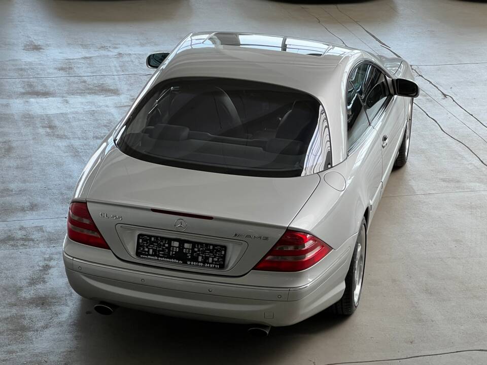 Image 7/28 of Mercedes-Benz CL 55 AMG (2002)
