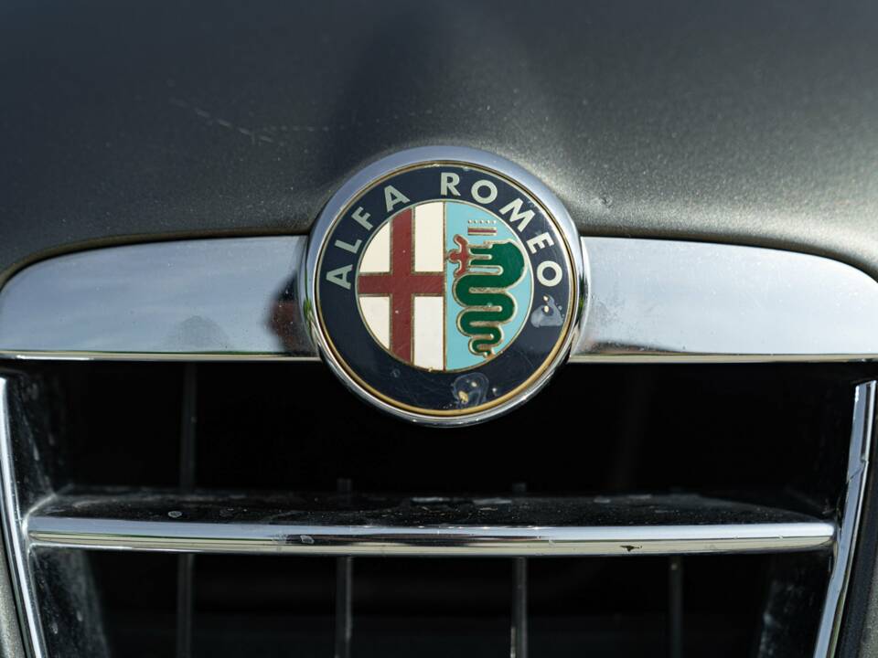 Bild 10/50 von Alfa Romeo 159 3.2 JTS V6 Q4 (2007)