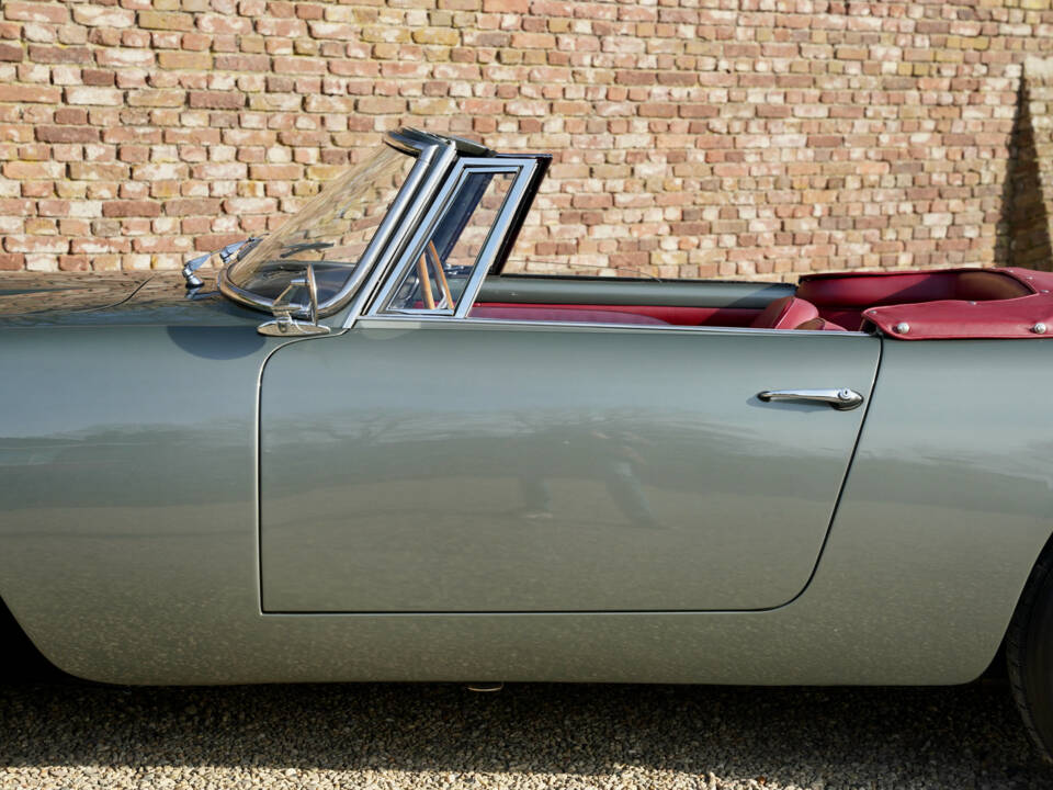 Image 13/50 of Lancia Flaminia GT 2.8 3C Touring (1967)