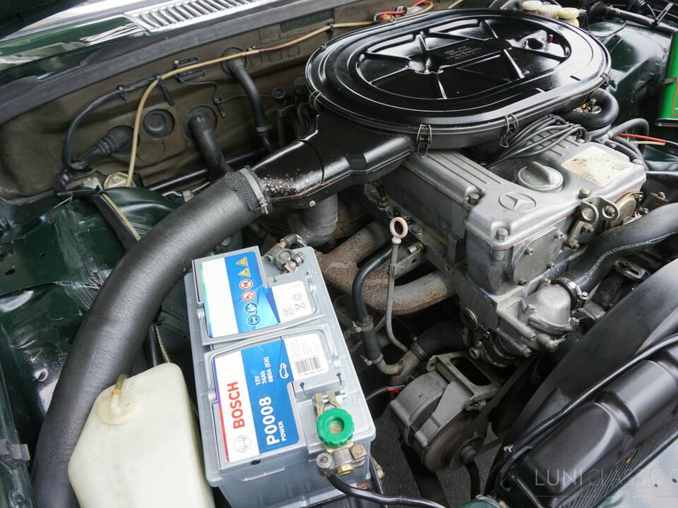 Bild 53/71 von Mercedes-Benz 280 S (1973)