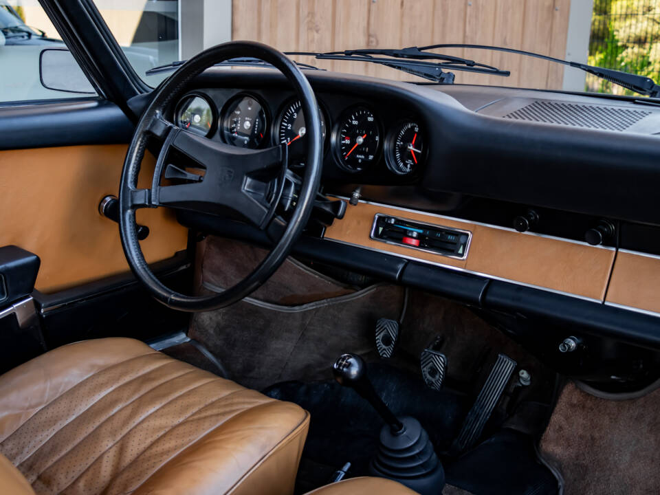 Image 34/47 of Porsche 911 2.4 E (1973)