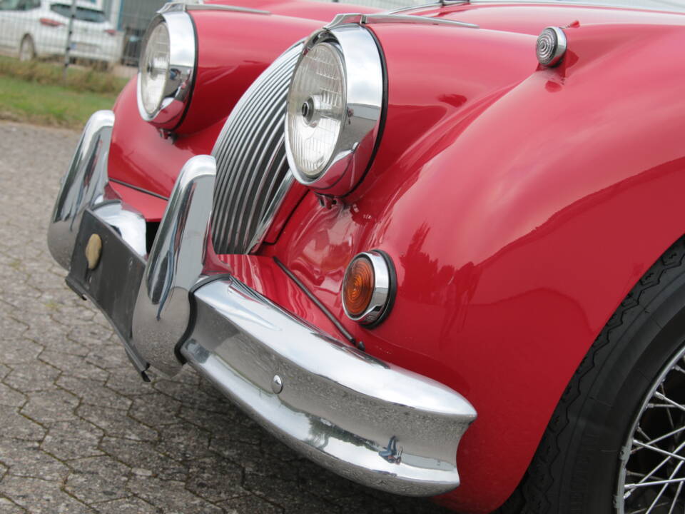 Immagine 16/84 di Jaguar XK 150 SE DHC (1958)