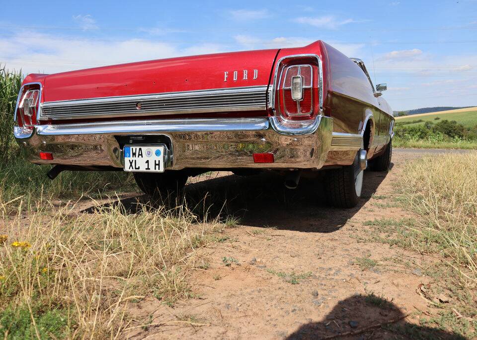 Bild 7/8 von Ford Galaxie 500 XL (1967)