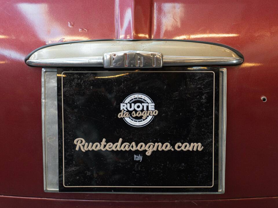 Image 21/42 de FIAT 1400 (1950)