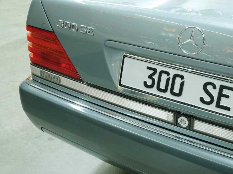 Bild 15/50 von Mercedes-Benz 300 SE (1992)