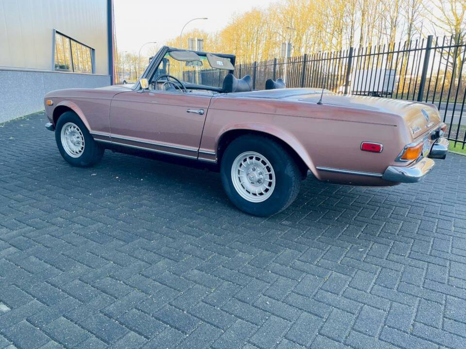 Bild 10/36 von Mercedes-Benz 280 SL (1970)