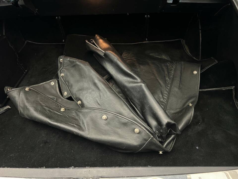 Image 15/20 of Rolls-Royce Corniche I (1974)