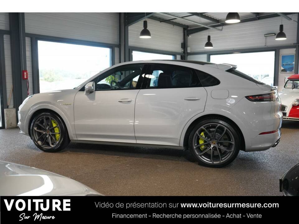 Image 10/25 of Porsche Cayenne Turbo GT (2019)
