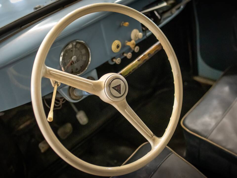 Bild 18/19 von Lloyd LP 600 (1957)