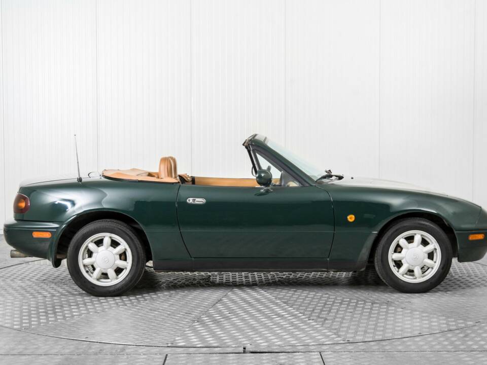 Image 10/50 de Mazda MX-5 1.6 (1993)