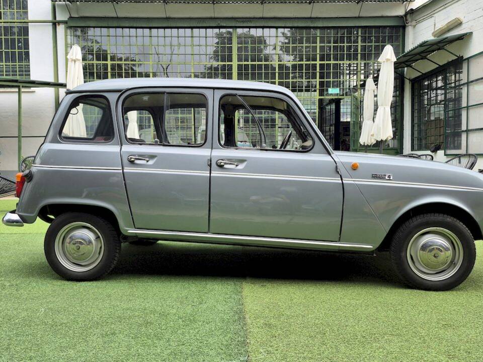 Bild 8/54 von Renault R 4 (1972)