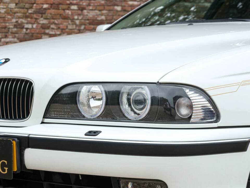 Bild 21/50 von ALPINA B10 V8 Touring (2000)