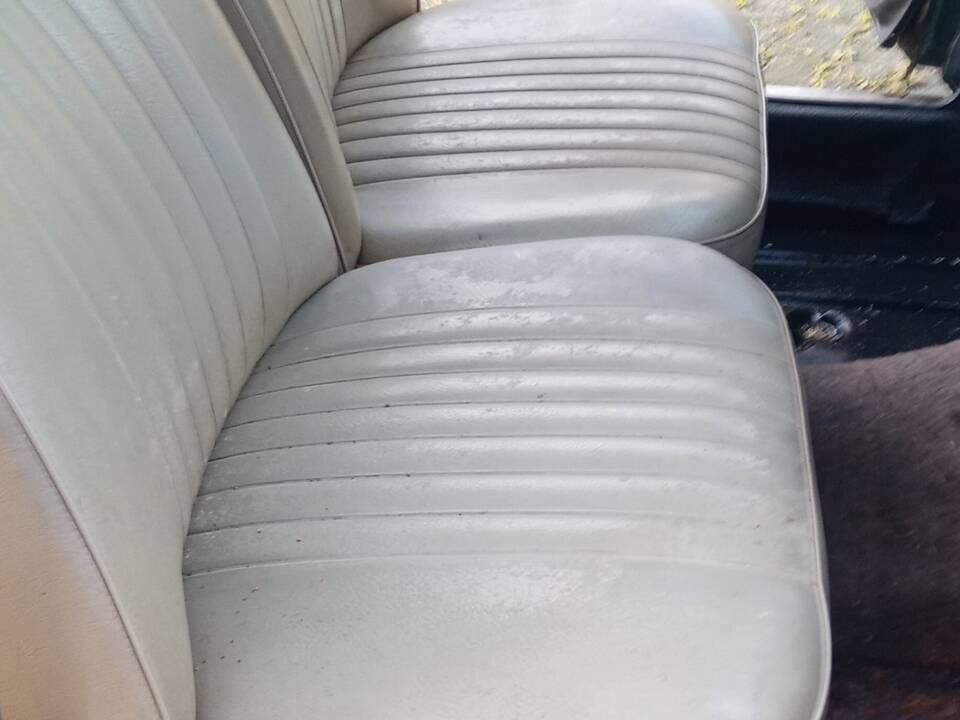 Afbeelding 23/50 van Peugeot 404 Break (1966)