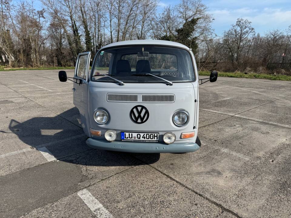 Image 1/16 of Volkswagen T2 a&#x2F;b (1972)