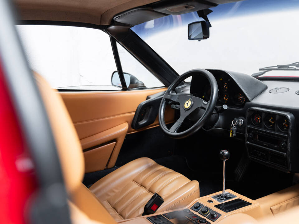 Bild 10/38 von Ferrari 328 GTS (1987)