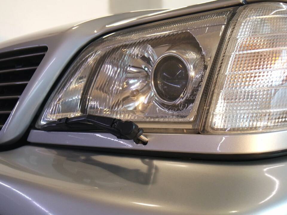 Image 12/50 of Mercedes-Benz SL 500 (1900)