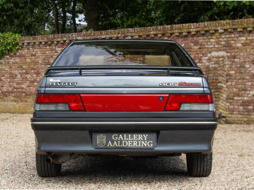 Bild 6/50 von Peugeot 405 Mi16 (1990)