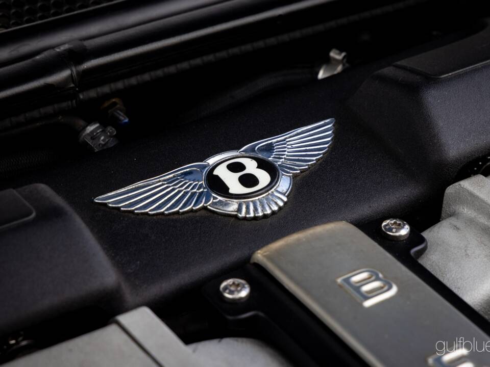 Image 69/75 of Bentley Continental GT (2004)
