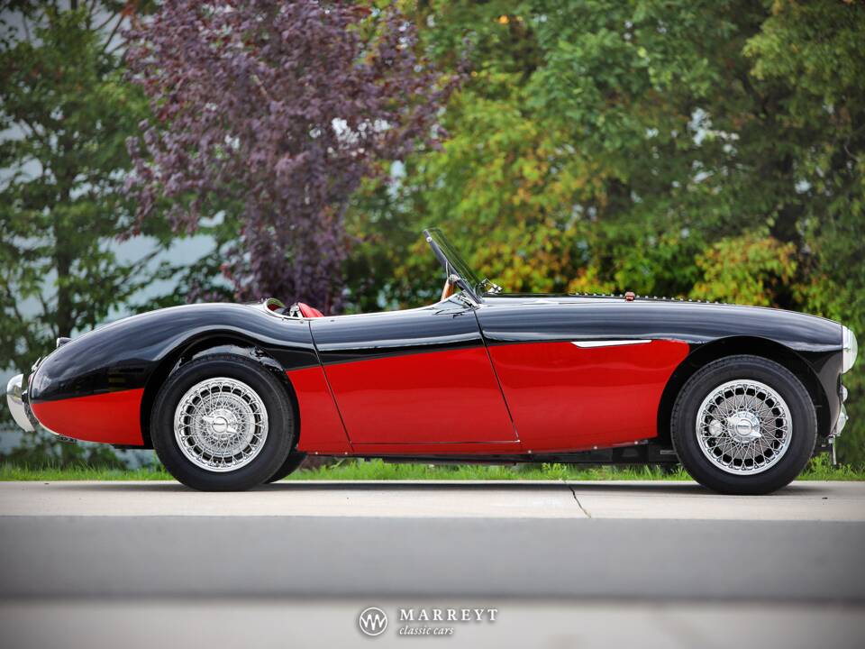Image 2/47 of Austin-Healey 100/4M (BN2) (1955)