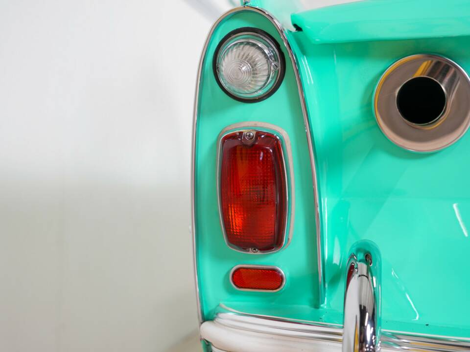 Image 37/42 de Amphicar 770 (1964)