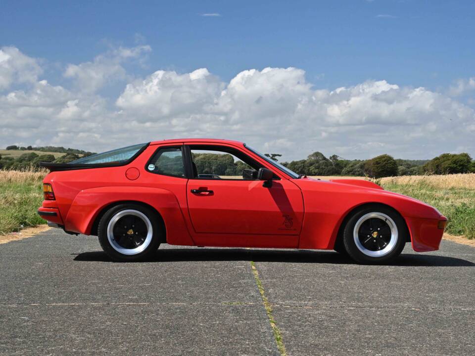 Image 2/50 of Porsche 924 Carrera GT (1986)