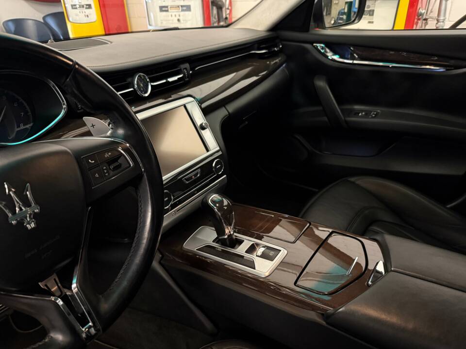 Image 9/18 of Maserati Quattroporte GTS (2014)