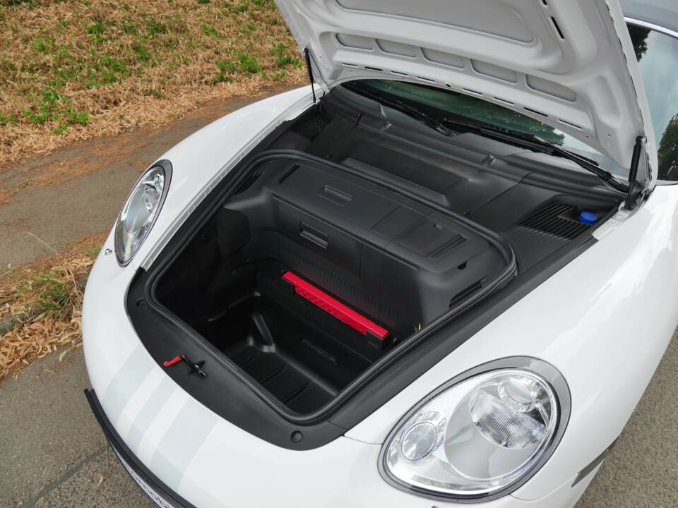 Image 40/50 de Porsche Boxster S (1900)