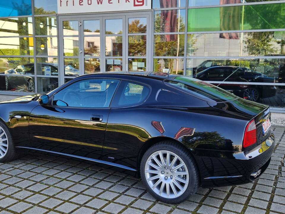 Immagine 2/6 di Maserati 4200 Cambiocorsa (2004)
