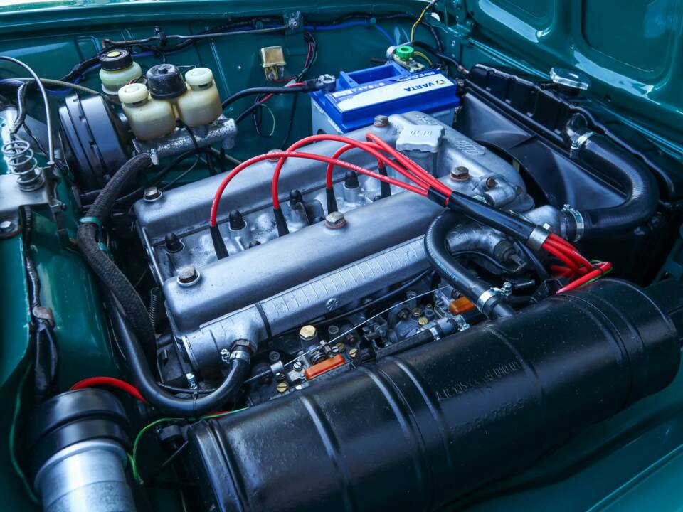 Bild 24/50 von Alfa Romeo Giulia 1300 GT Junior (1972)