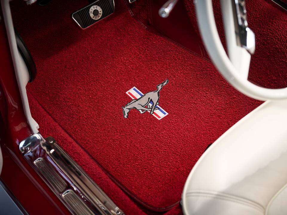 Afbeelding 26/40 van Ford Mustang 289 (1965)