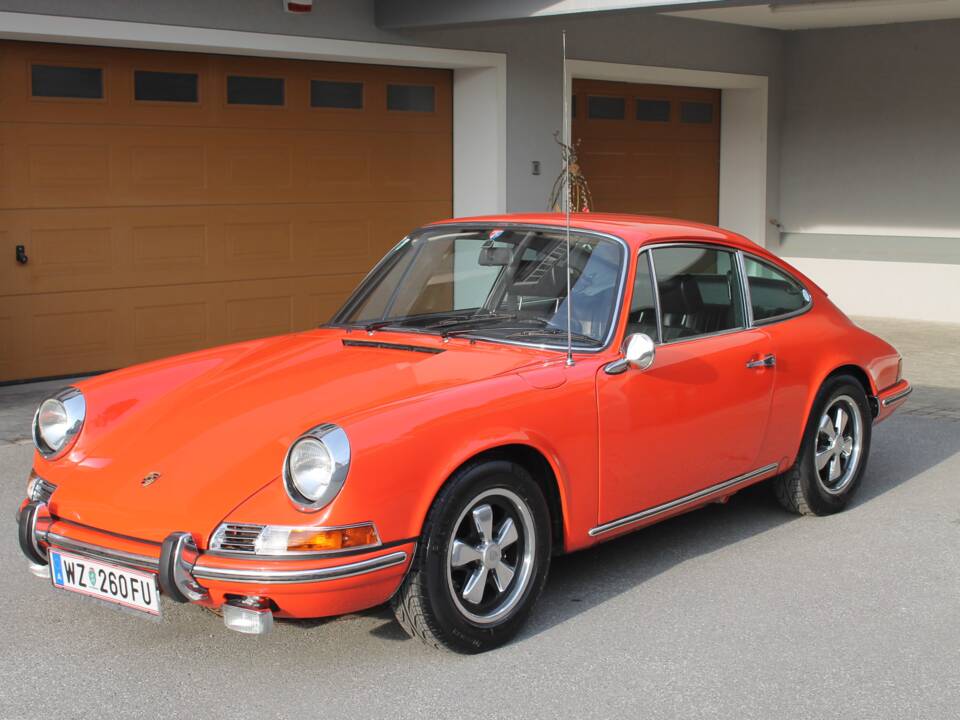 Image 46/79 of Porsche 912 (1969)