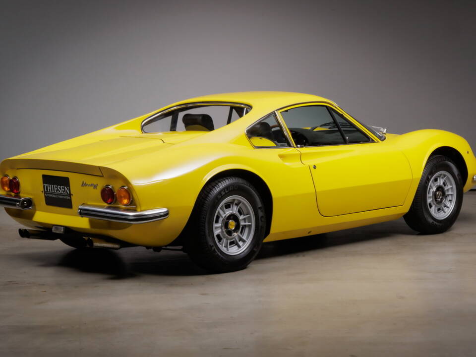 Bild 20/50 von Ferrari Dino 246 GT (1972)