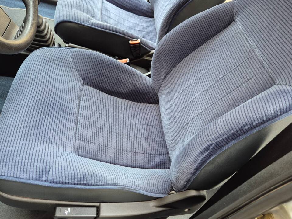 Immagine 77/193 di FIAT Tipo 1.4 DGT (1989)