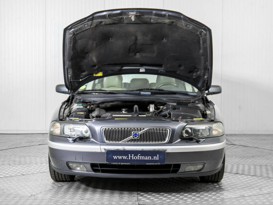 Bild 39/50 von Volvo V 70 2.5T (2003)