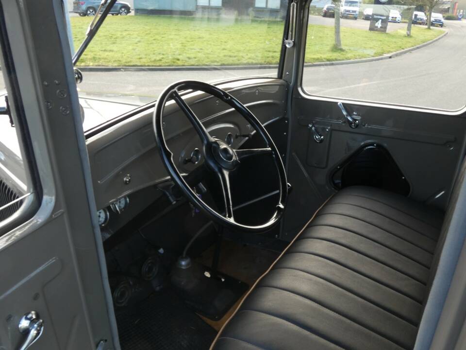 Bild 15/25 von Ford V8 Modell 40 (1933)