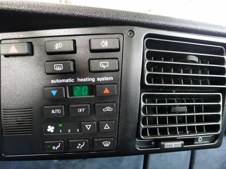 Bild 4/39 von Lancia Y10 LX I.E. (1991)
