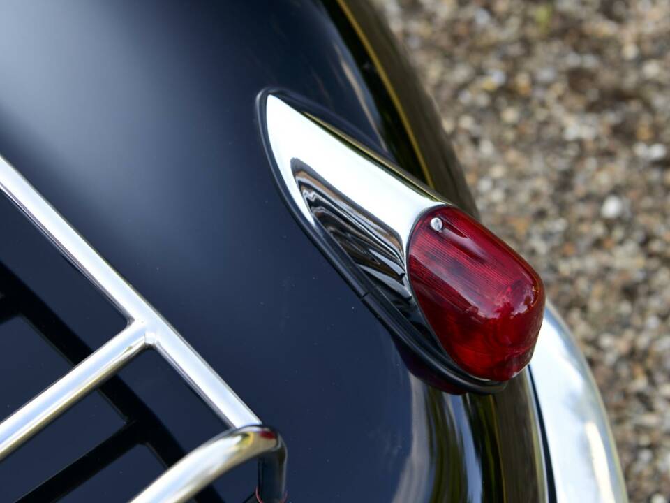 Afbeelding 19/50 van Jaguar XK-SS (1967)