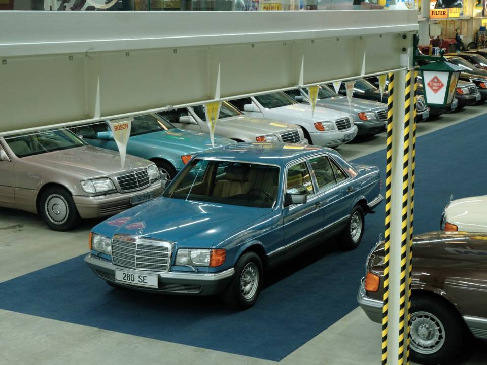 Bild 4/50 von Mercedes-Benz 280 SE (1983)