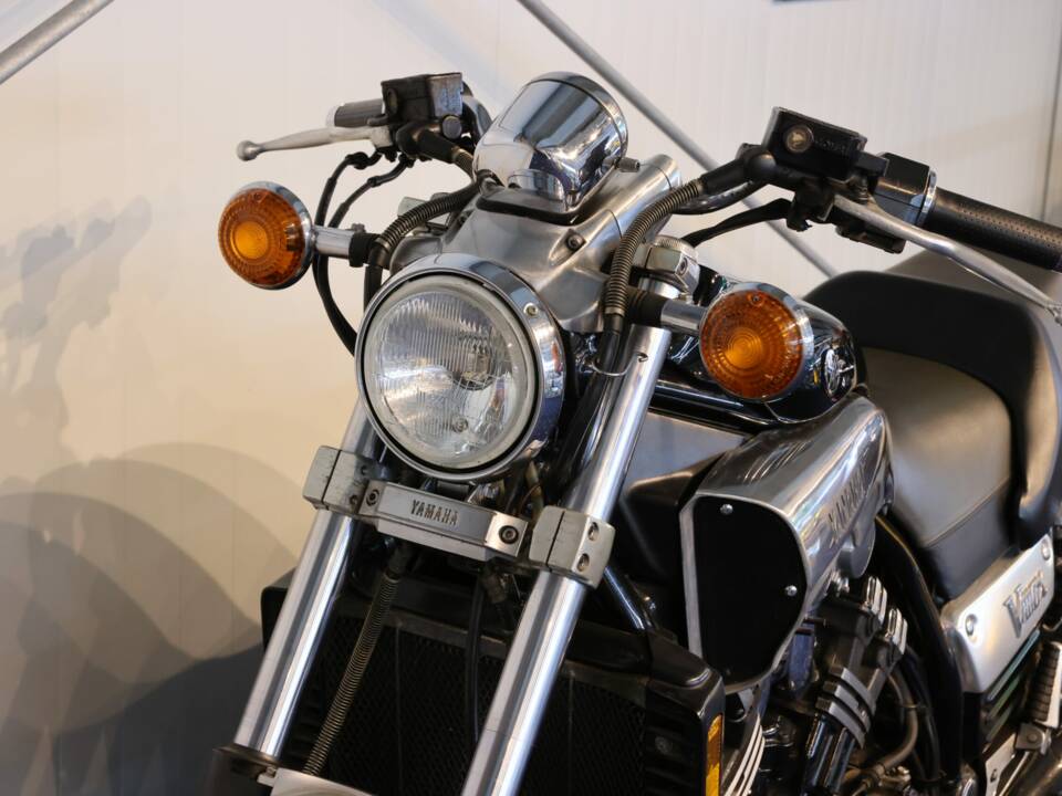 Bild 23/30 von Yamaha V-Max 1200 (1997)