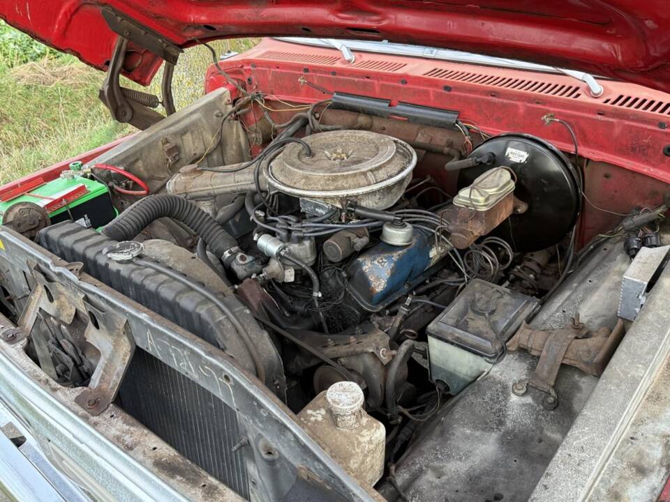 Image 15/18 of Ford F-250 (1976)