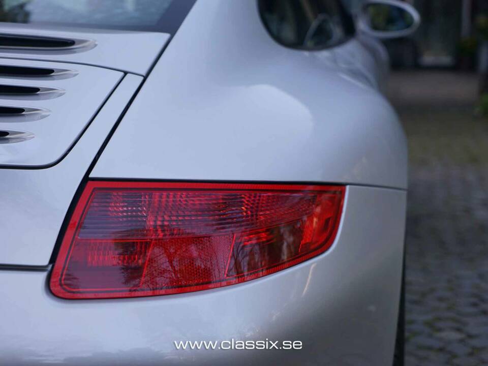 Imagen 24/27 de Porsche 911 Carrera (2008)