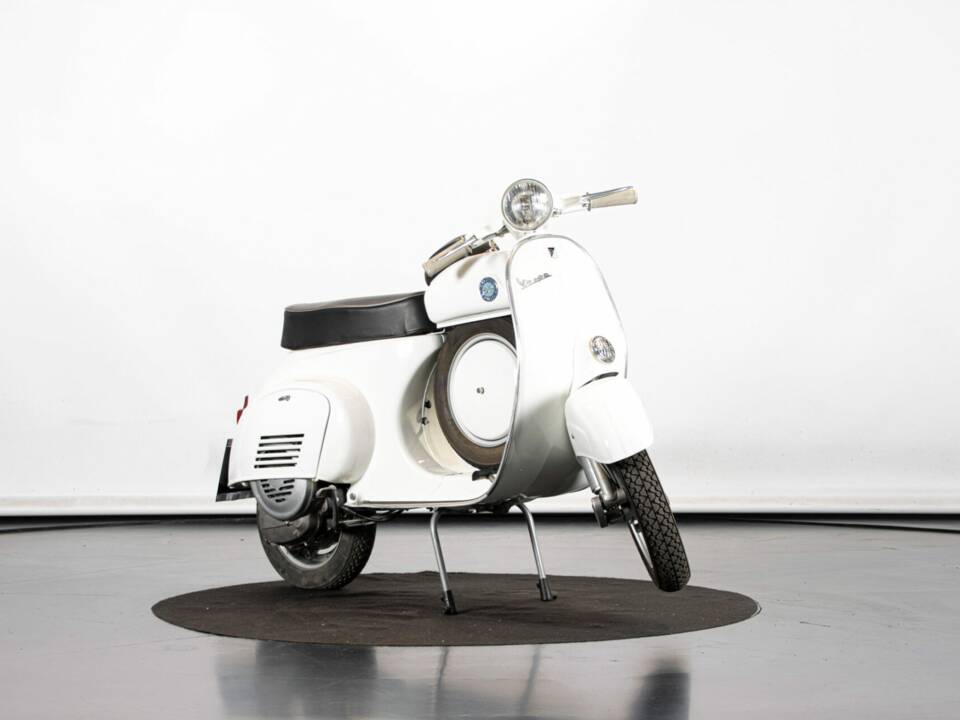 Immagine 6/50 di Piaggio Vespa 50 SS (1966)