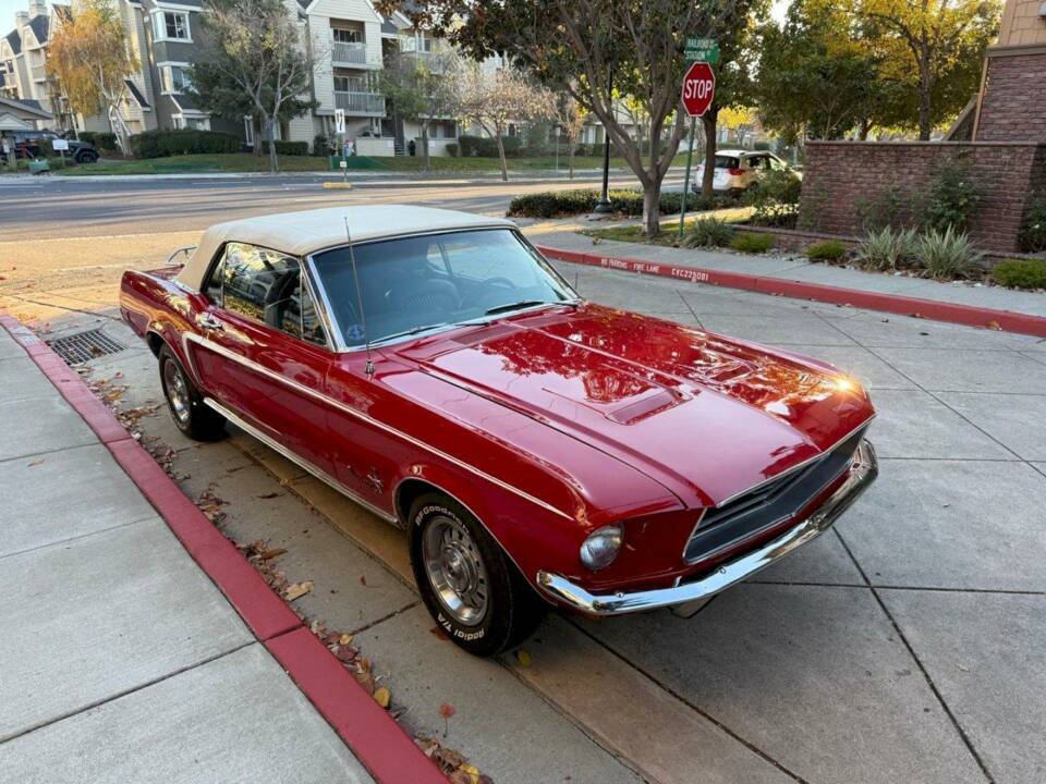 Image 7/50 of Ford Mustang 200 (1968)