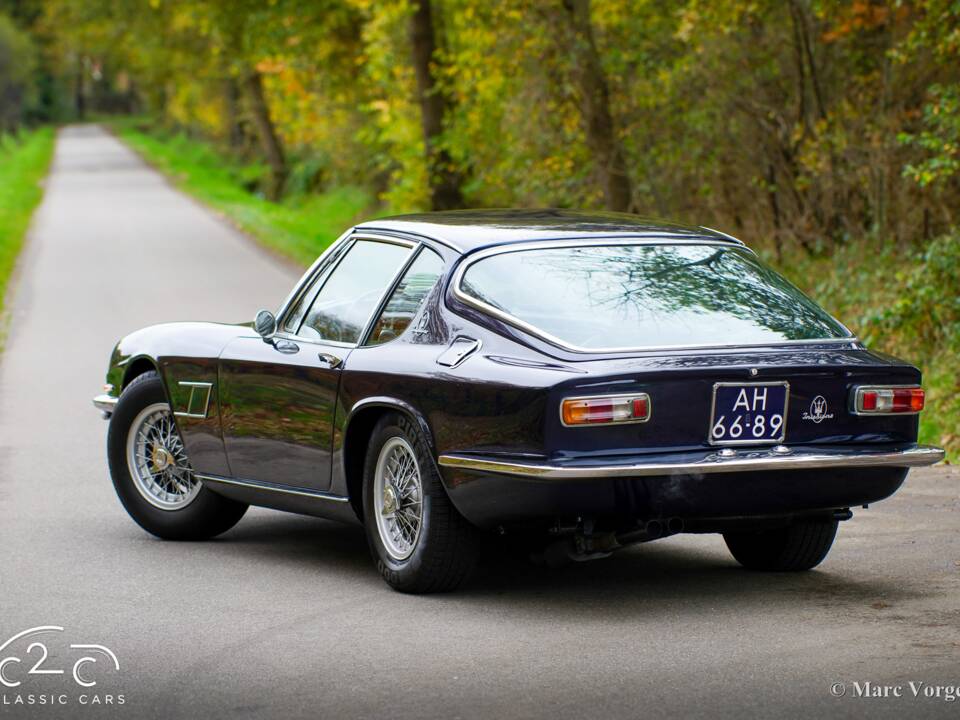 Image 54/63 of Maserati Mistral 4000 (1966)